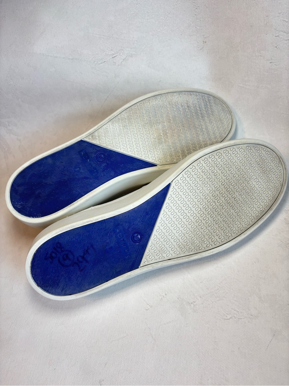 Rothy's The Original Slip-On Sneaker, white, size 9 - Picture 10 of 12
